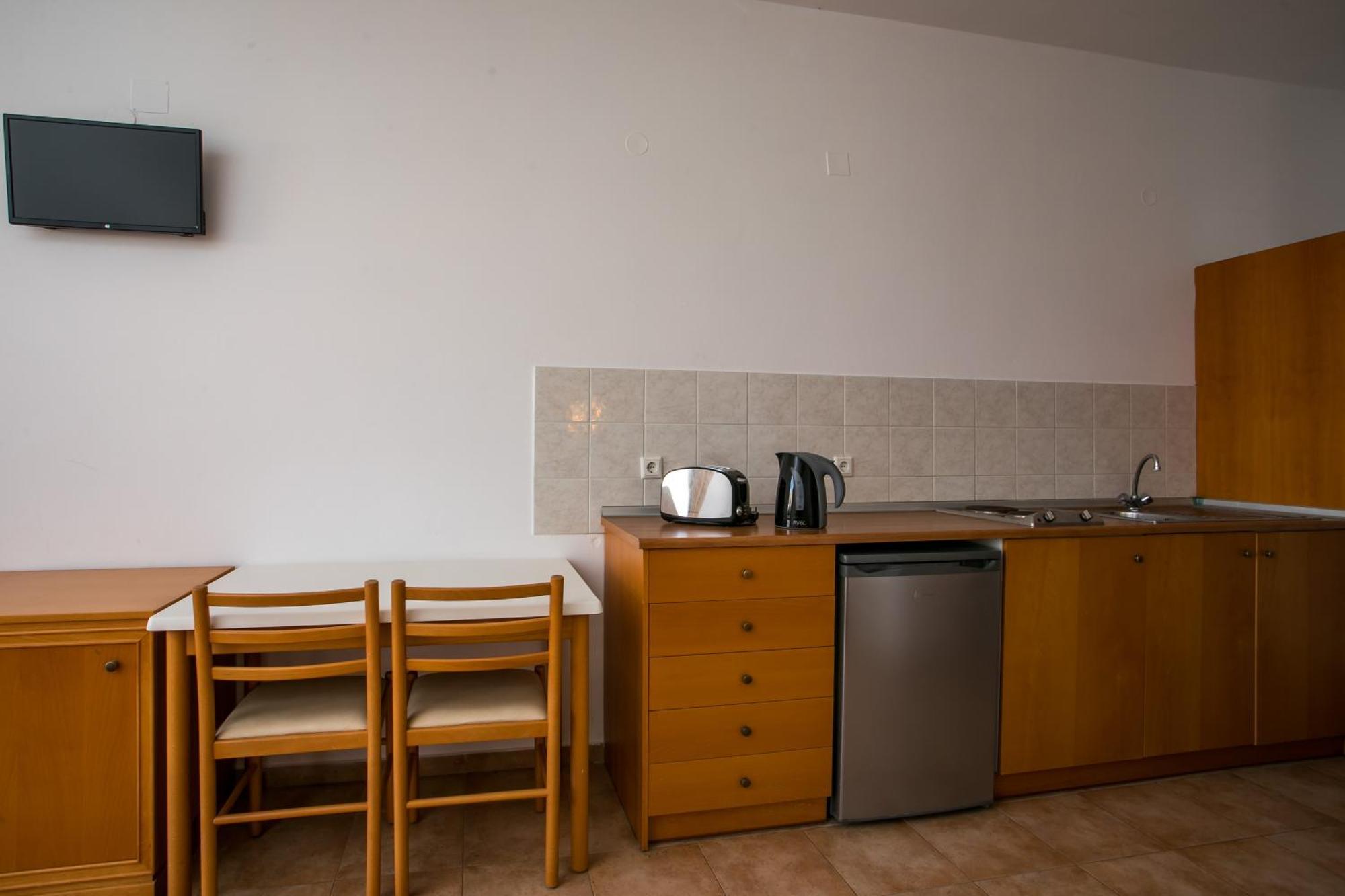 Lambis Studios & Apartments Líndos Exteriér fotografie